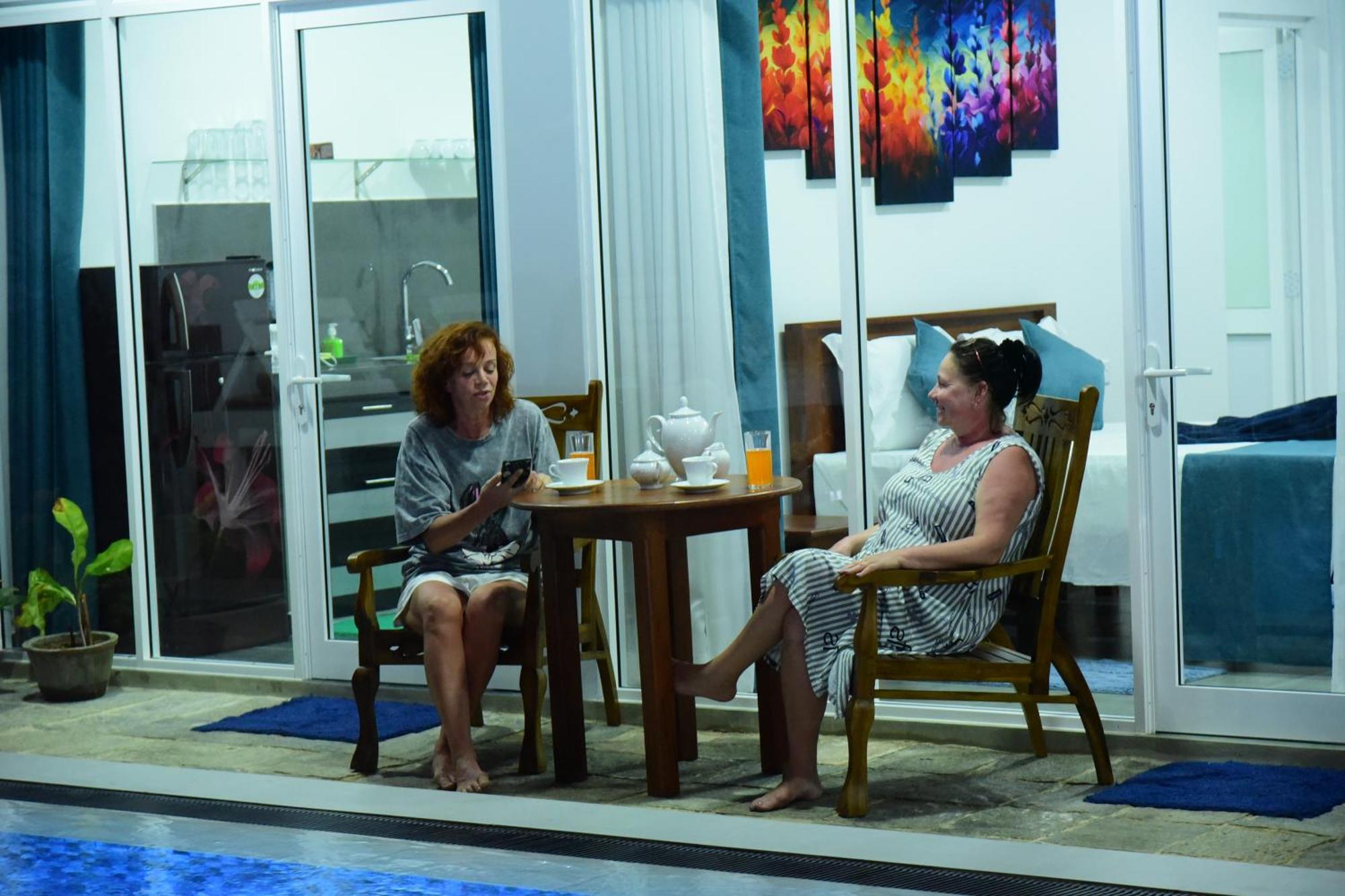 Di Sicuro Tourist Inn Hikkaduwa Extérieur photo