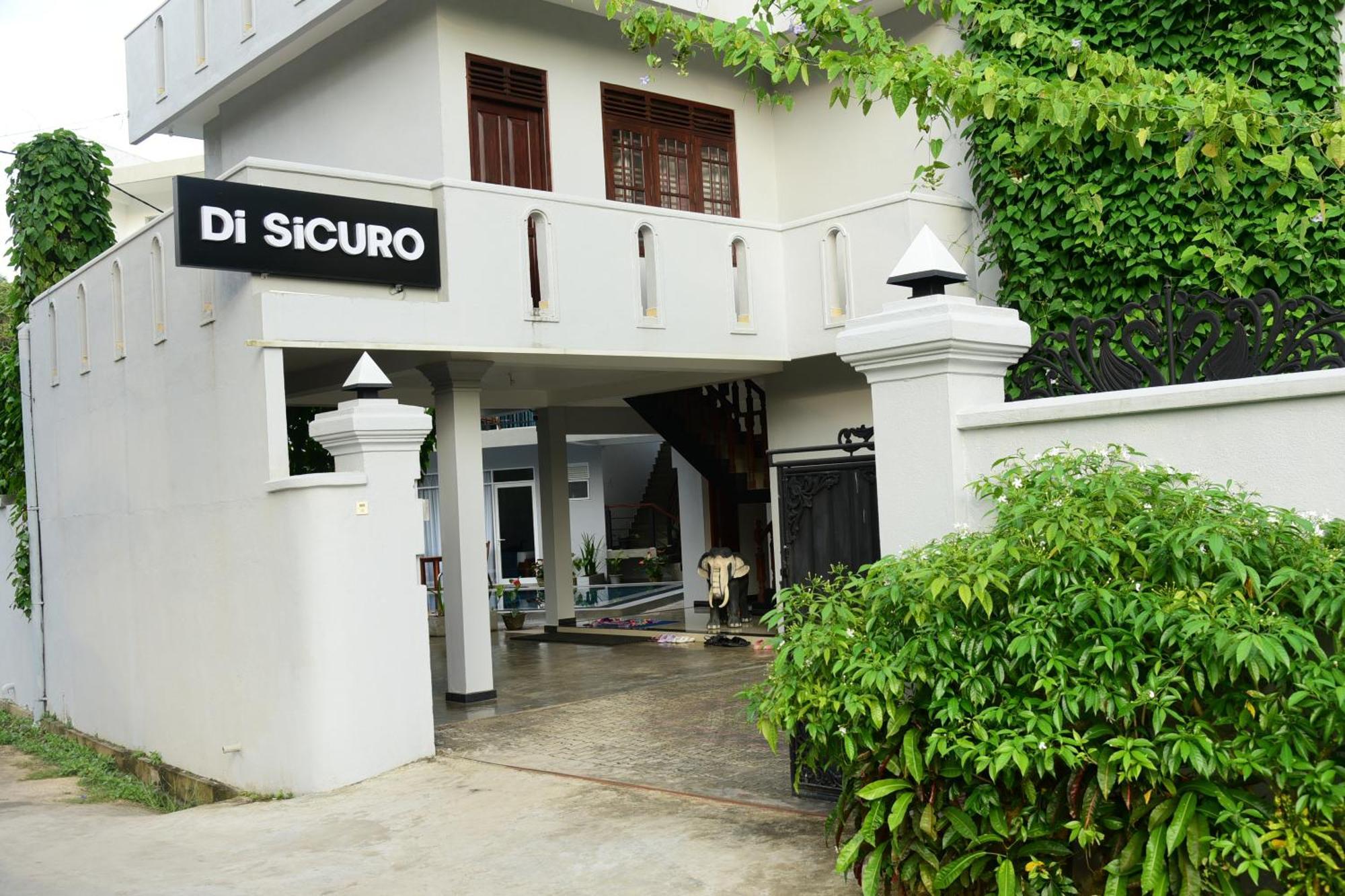 Di Sicuro Tourist Inn Hikkaduwa Extérieur photo